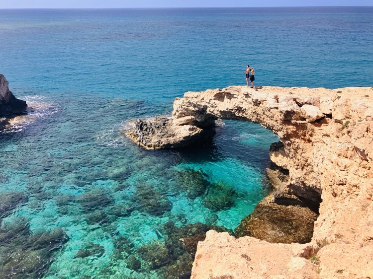 ayia napa latvanyossag