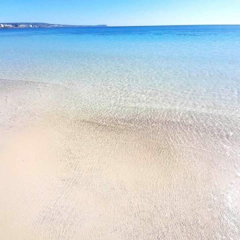 ciprus-strand-tura-landa