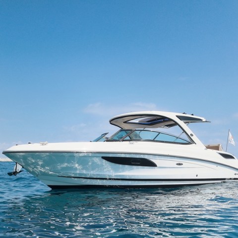 ciprusi-programok-luxus-yacht